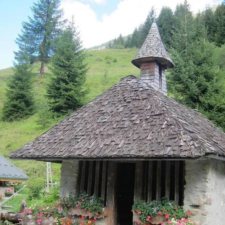Latitude 47 Chalet Châtel